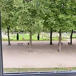 Joli & Mansarde - Le Jardin De L'eveche A Votre Fenetre Апартаменты Лизьё